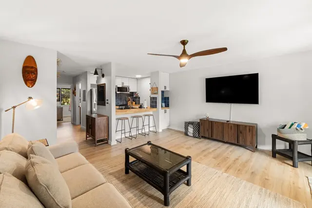 Listing Image for 1299 Uluniu Rd C-105 17 of 34