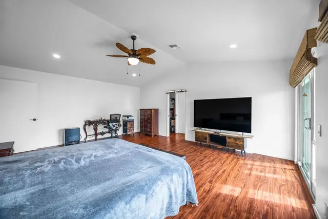 Listing Image for 143 Leiohu Cir 19 of 50