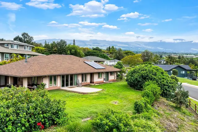Listing Image for 143 Leiohu Cir 2 of 50