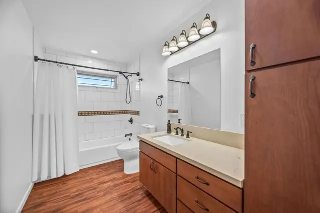 Listing Image for 143 Leiohu Cir 34 of 50
