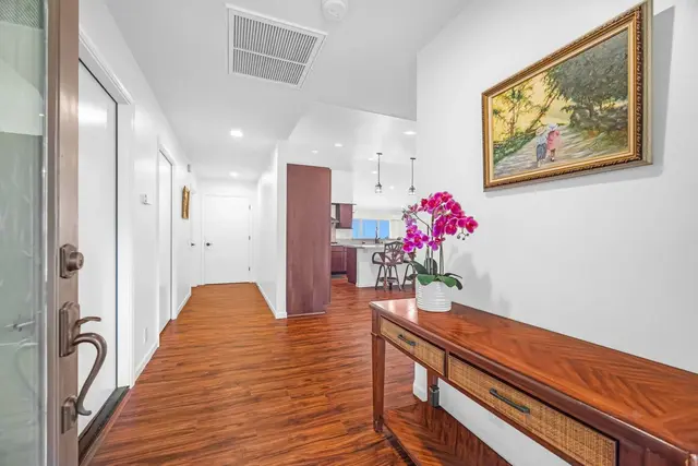 Listing Image for 143 Leiohu Cir 9 of 50
