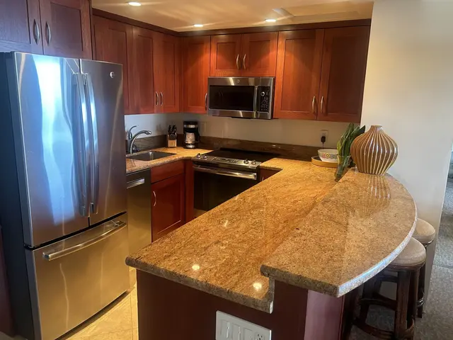 Listing Image for 2481 Kaanapali Pkwy 1259/x 5 of 14