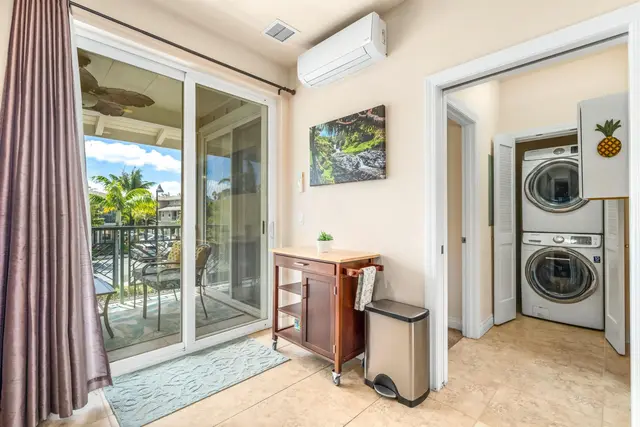 Listing Image for 30 E Lipoa St 4-106/206 10 of 39