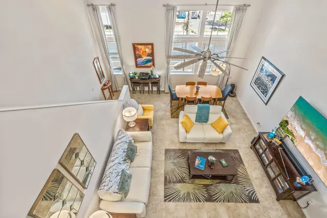 Listing Image for 30 E Lipoa St 4-106/206 2 of 39