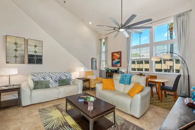 Listing Image for 30 E Lipoa St 4-106/206 6 of 39