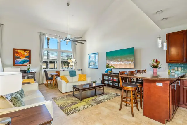 Listing Image for 30 E Lipoa St 4-106/206 7 of 39