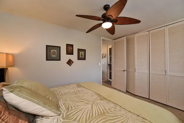 Listing Image for 30 Hauoli St 304 22 of 50