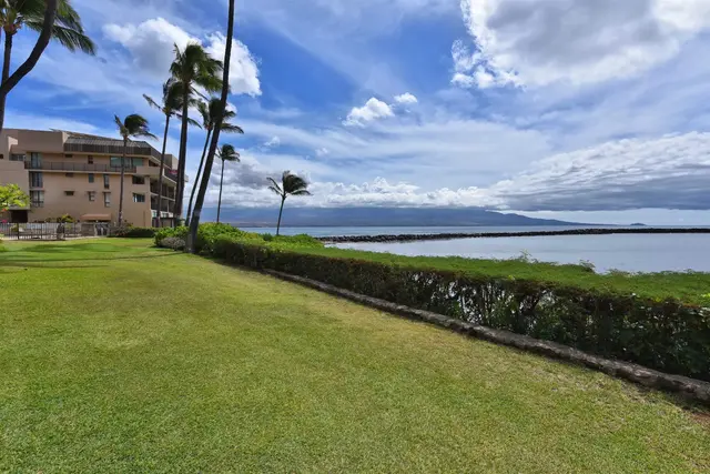 Listing Image for 30 Hauoli St 304 28 of 50