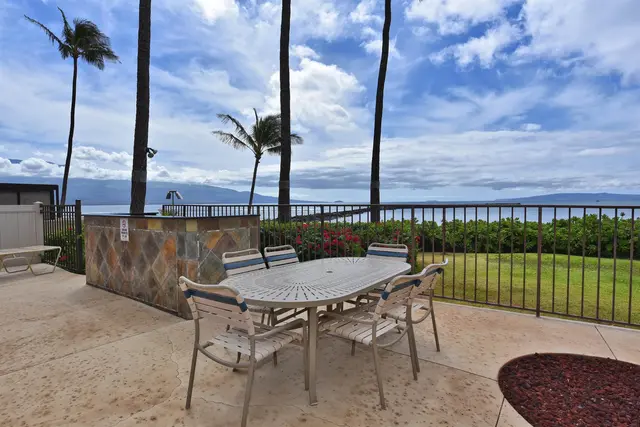 Listing Image for 30 Hauoli St 304 32 of 50