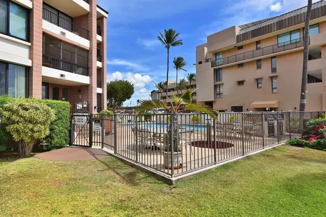Listing Image for 30 Hauoli St 304 34 of 50