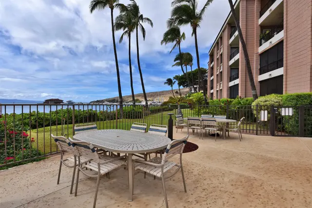 Listing Image for 30 Hauoli St 304 39 of 50