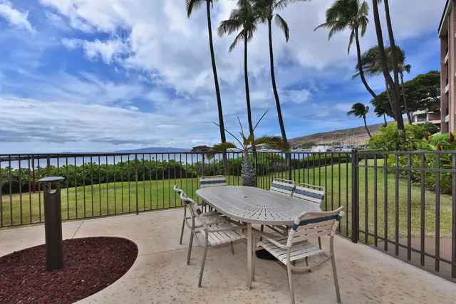 Listing Image for 30 Hauoli St 304 41 of 50