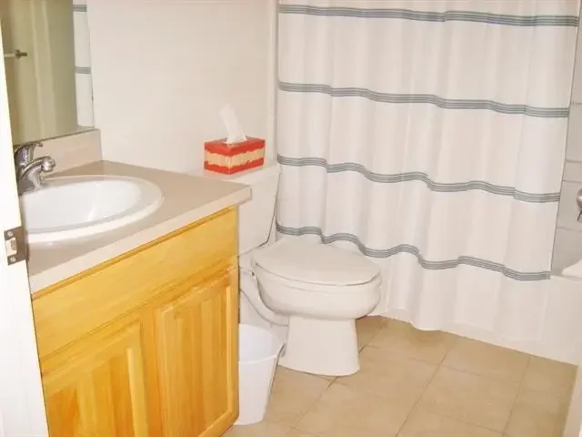 Photo of Listing #408053