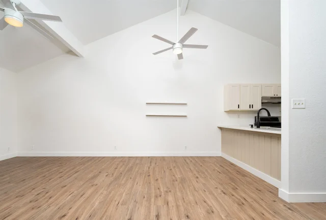 Listing Image for 15 Kulanihakoi St 14 F 16 of 30