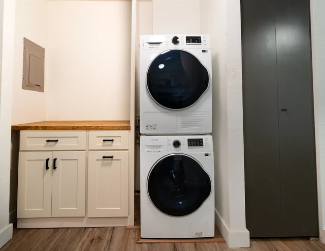 Listing Image for 15 Kulanihakoi St 14 F 17 of 30