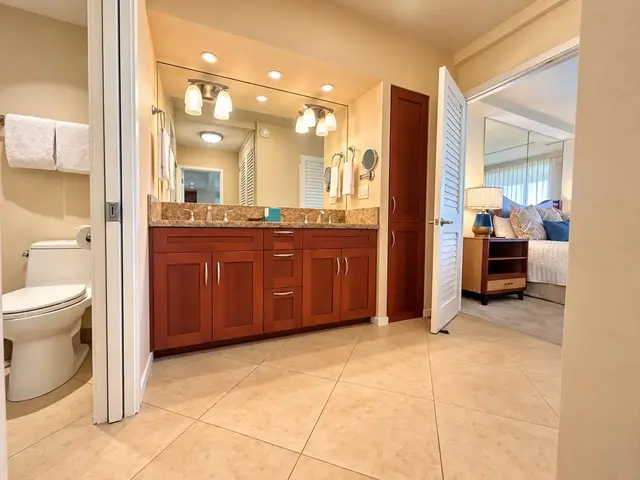 Listing Image for 2481 Kaanapali Pkwy 120/a 10 of 18