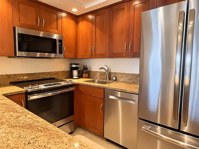 Listing Image for 2481 Kaanapali Pkwy 120/a 9 of 18