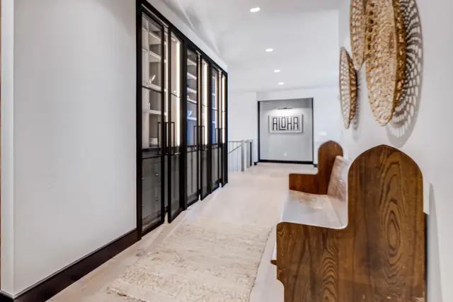 Listing Image for 94 Keoawa Pl 16 of 50
