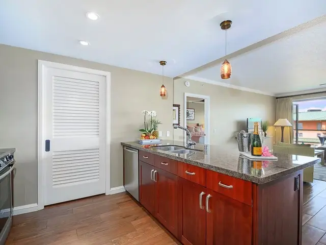 Listing Image for 130 Kai Malina Pkwy Nr705 5 of 25