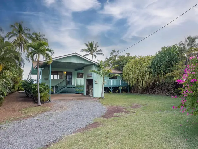 Listing Image for 2180 Kamehameha V Hwy 38 of 50