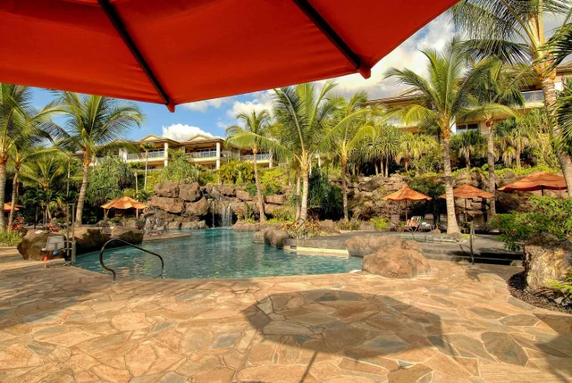 Listing Image for 81 Makakehau St Apt H-2 18 of 40