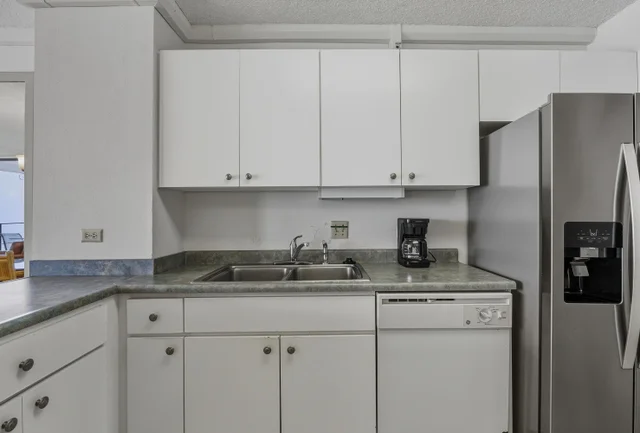 Listing Image for 110 Kaanapali Shores Pl 518 10 of 35