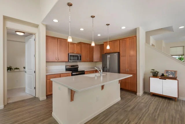 Listing Image for 189 Kuena Ln 26 of 48