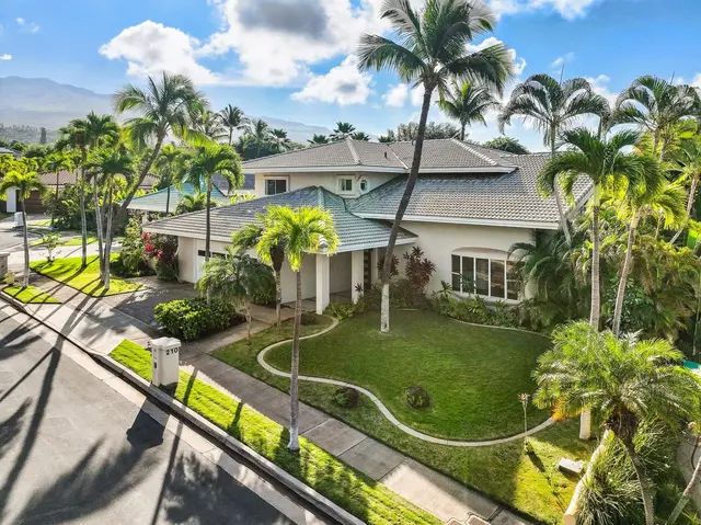 Listing Image for 210 E Panana Pl 10 of 41