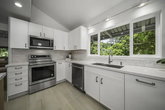 Listing Image for 1185 Nanihoku Pl 15 of 50