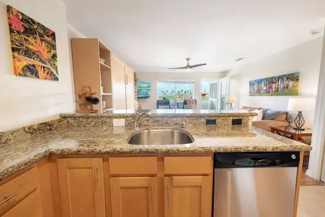 Listing Image for 3708 Lower Honoapiilani Rd E41 20 of 39