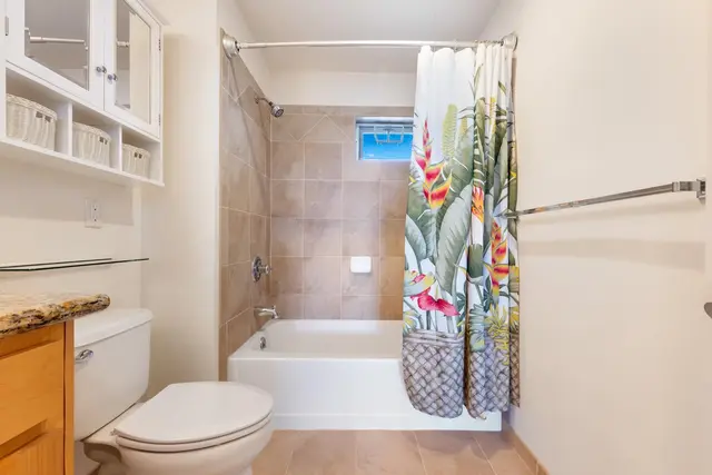 Listing Image for 3708 Lower Honoapiilani Rd E41 23 of 39