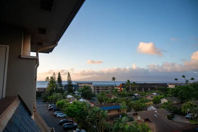 Listing Image for 3708 Lower Honoapiilani Rd E41 29 of 39