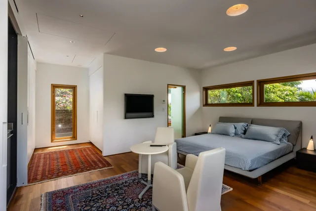 Listing Image for 52 Nonohe Pl 32 of 43