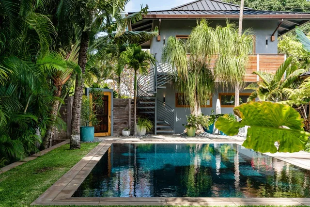 Listing Image for 52 Nonohe Pl 5 of 43