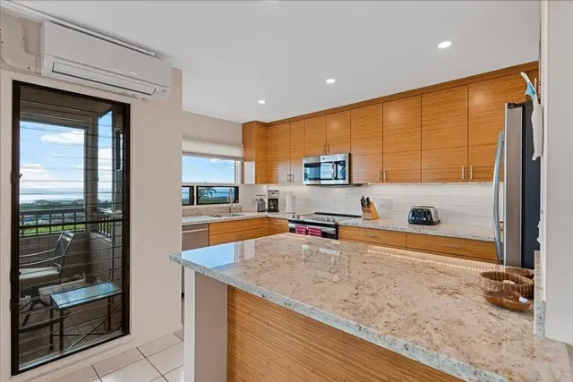 Listing Image for 10 Wailea Ekolu Pl 907 17 of 50