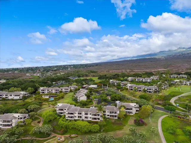 Listing Image for 10 Wailea Ekolu Pl 907 5 of 50