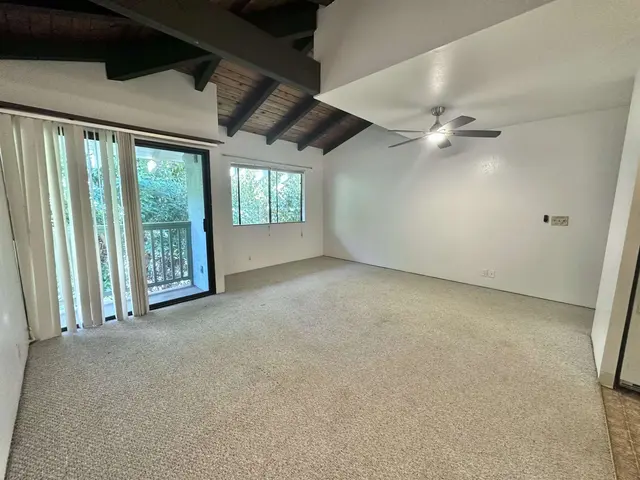 Listing Image for 2050 Kanoe St 201 10 of 19