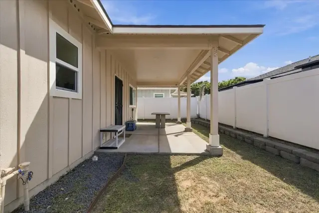 Listing Image for 1867 Makahala Pl 7 of 38