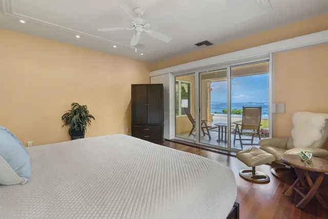 Listing Image for 21 Kaulua Pl 10 of 30