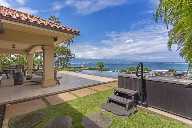 Listing Image for 21 Kaulua Pl 12 of 30