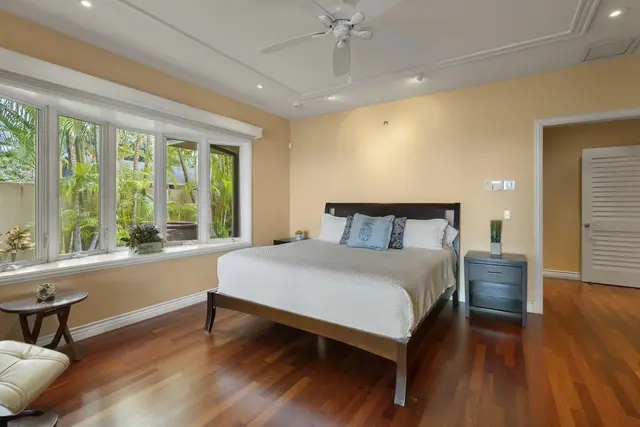 Listing Image for 21 Kaulua Pl 13 of 30