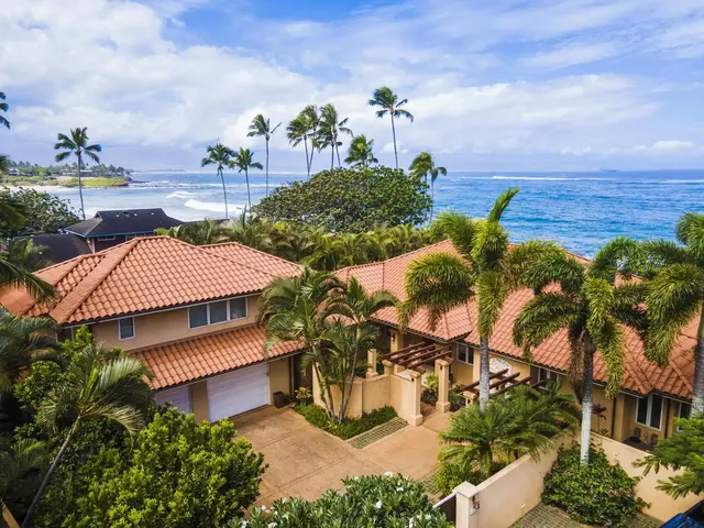 Listing Image for 21 Kaulua Pl 2 of 30