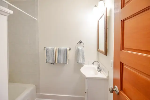 Listing Image for 1220 W Kuiaha Rd 21 of 48