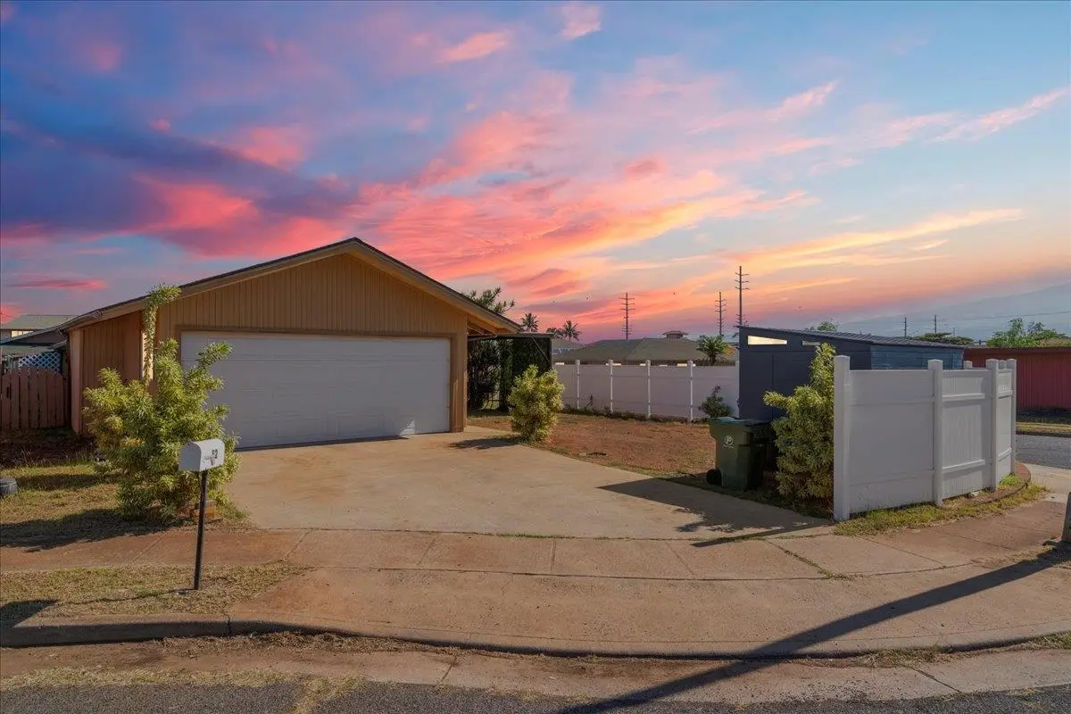 Photo of Listing #408507