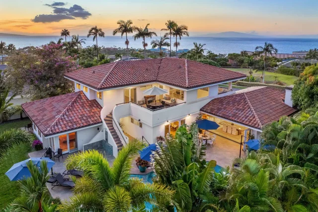 Listing Image for 3977 Wailea Ekolu Pl 1 of 40