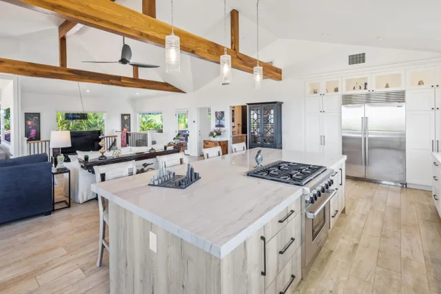 Listing Image for 3977 Wailea Ekolu Pl 5 of 40