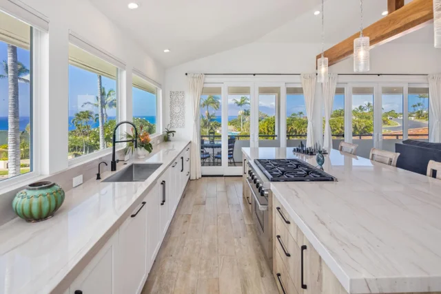 Listing Image for 3977 Wailea Ekolu Pl 8 of 40