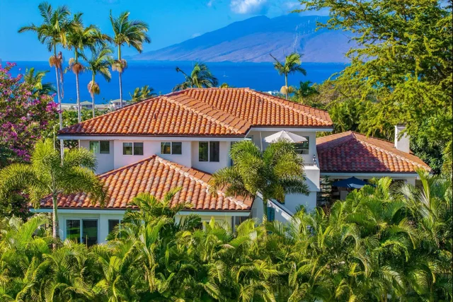 Listing Image for 3977 Wailea Ekolu Pl 9 of 40