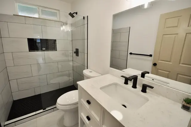 Listing Image for 2835 Kaupakalua Rd 10 of 31