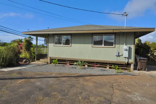 Listing Image for 2835 Kaupakalua Rd 22 of 31
